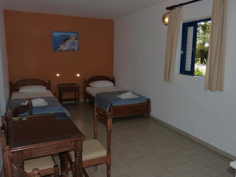 Miros Hotel Apartments Тигаки Экстерьер фото