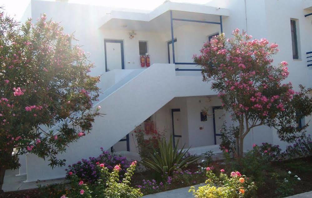 Miros Hotel Apartments Тигаки Экстерьер фото