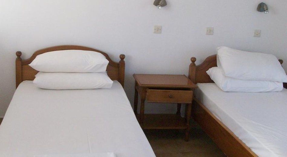 Miros Hotel Apartments Тигаки Экстерьер фото